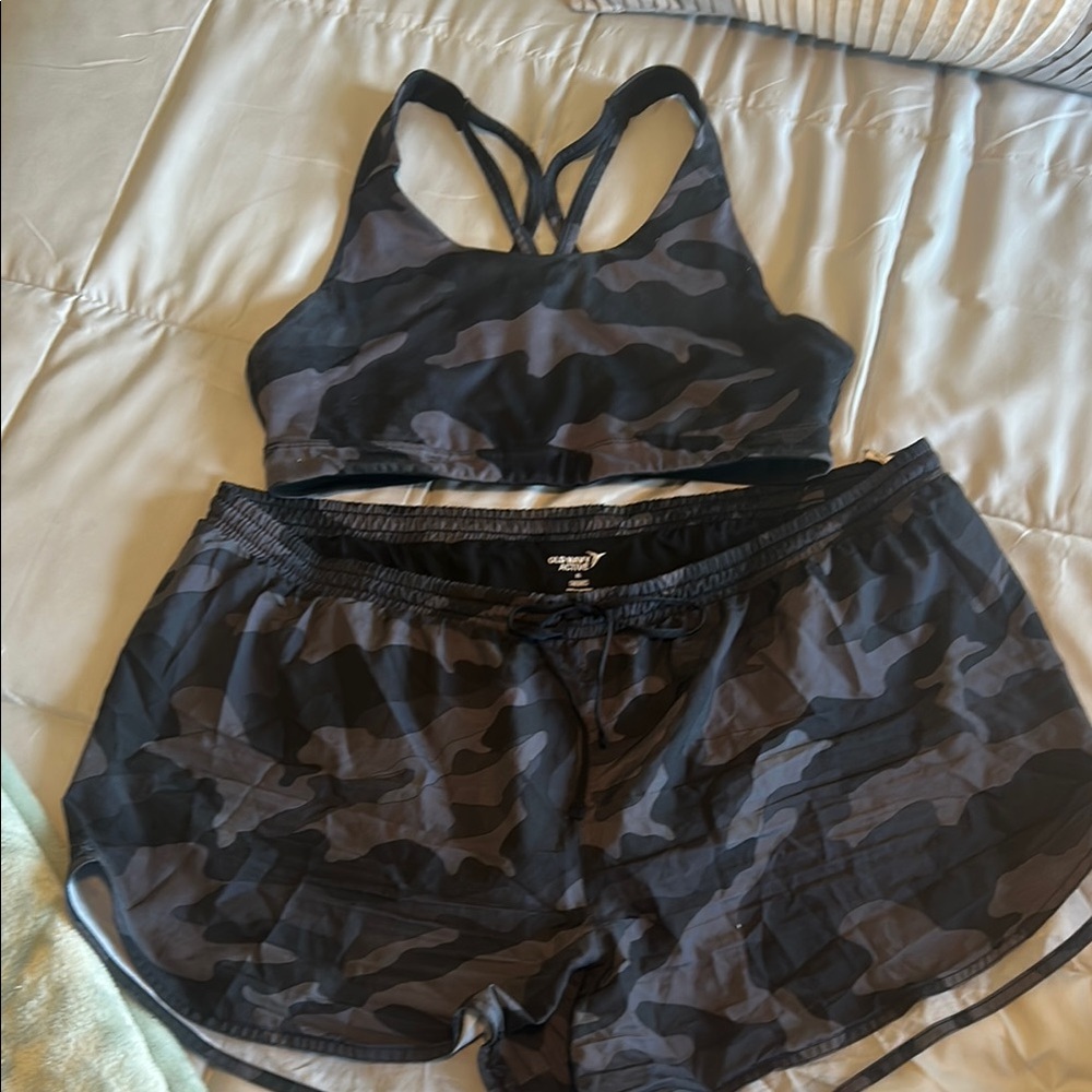 Old Navy Black and Gray Athletic Shorts